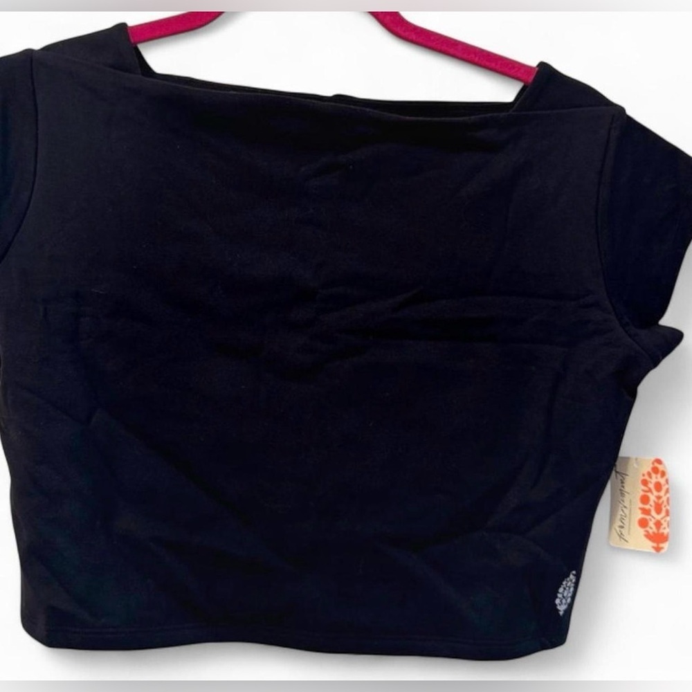 NWT FREE PEOPLE Black Women's Crop Top - Picture 3 of 7